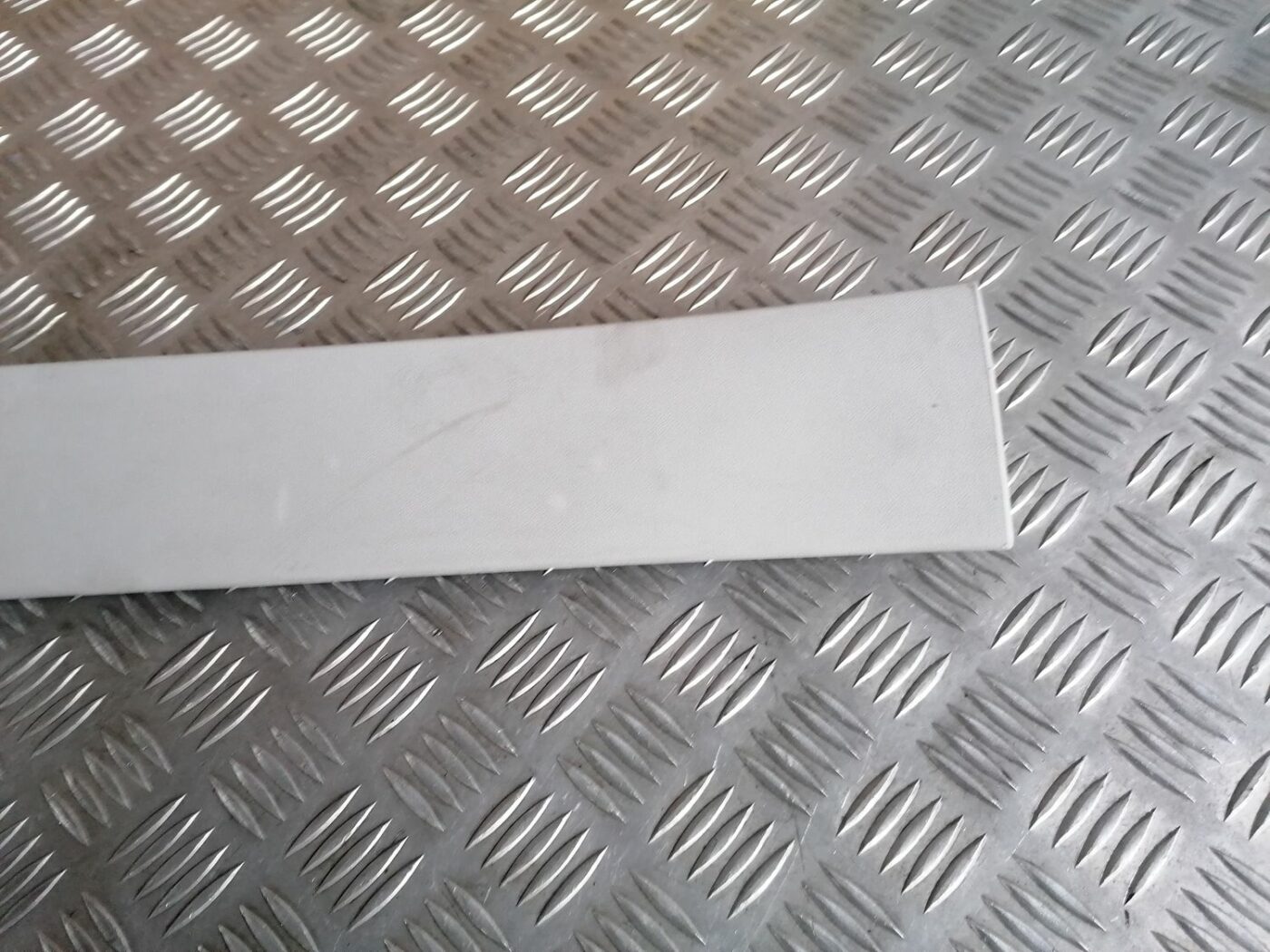 Bagāžnieka vāka apdare priekš SKODA OCTAVIA 2012