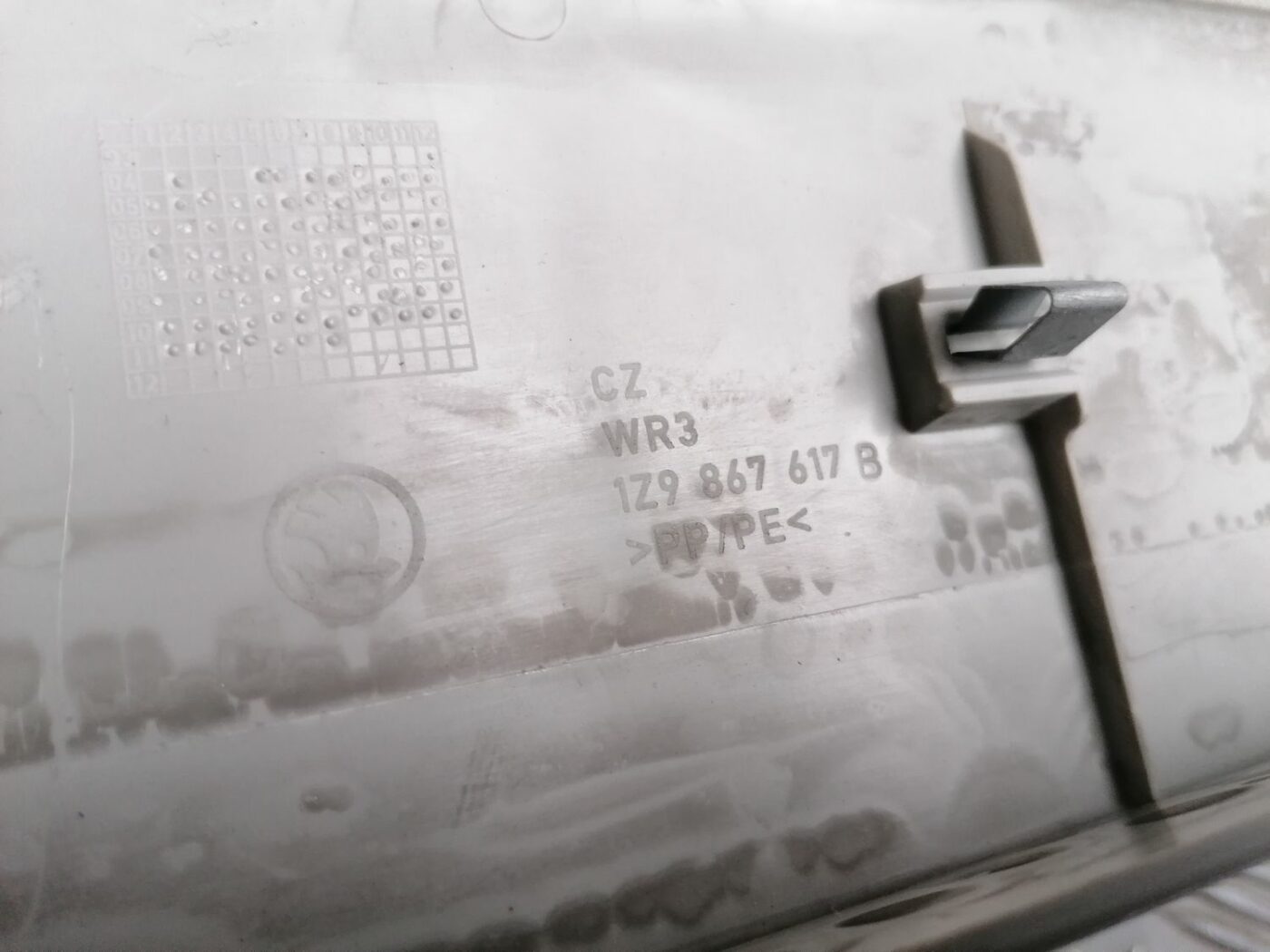 Bagāžnieka vāka apdare priekš SKODA OCTAVIA 2012