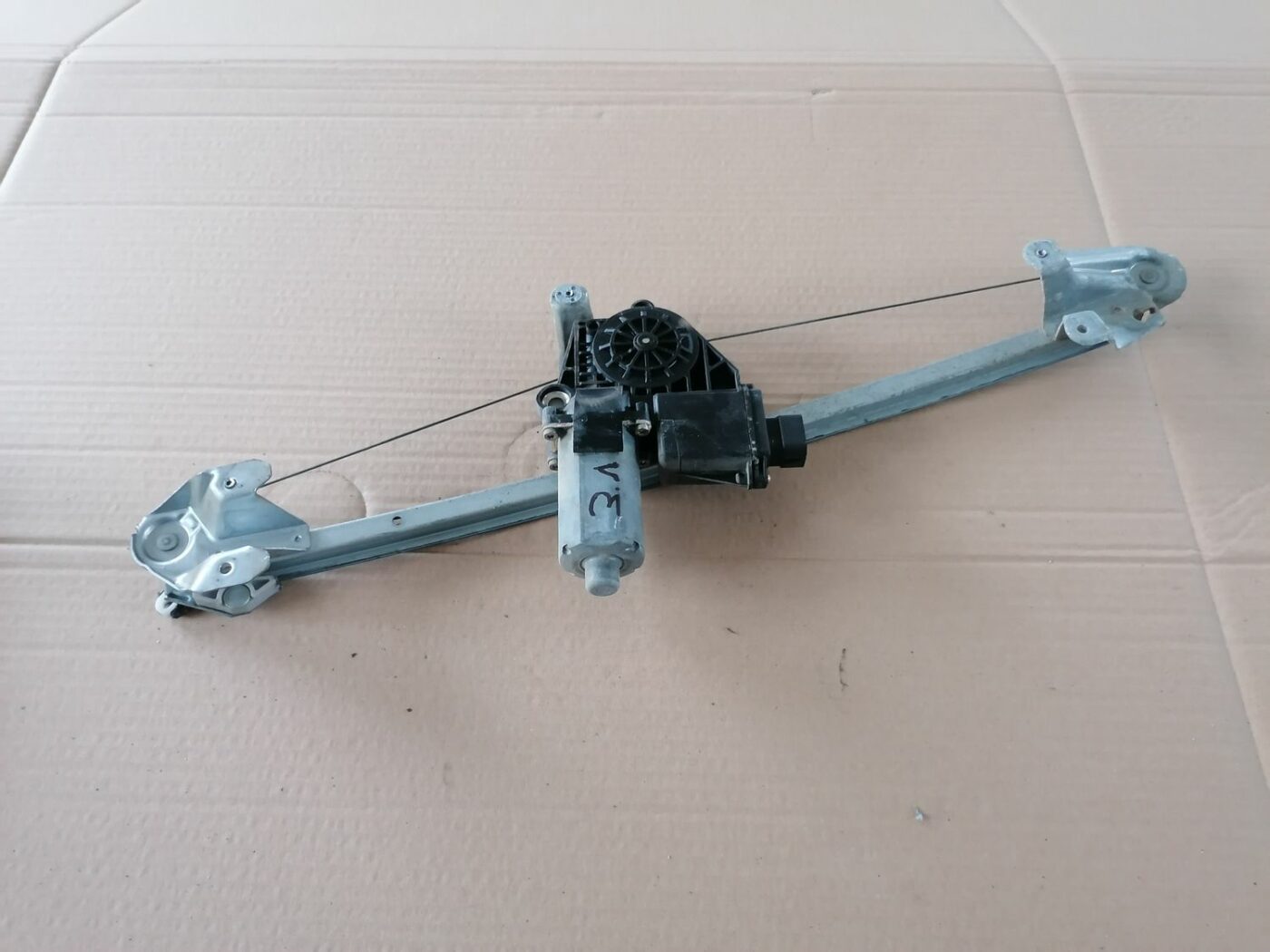 Stikla pacelšanas mehānisms aizmugurējais kreisais priekš OPEL ZAFIRA 2002