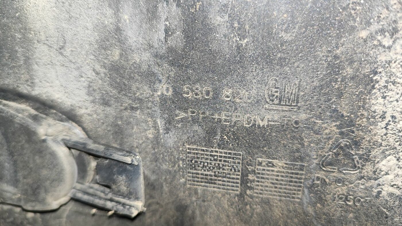 Aizmugures buferis priekš OPEL ZAFIRA 2002 3 Aizmugures buferis priekš OPEL ZAFIRA 2002