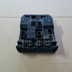 Drošinātāju bloks priekš PEUGEOT 307 2003