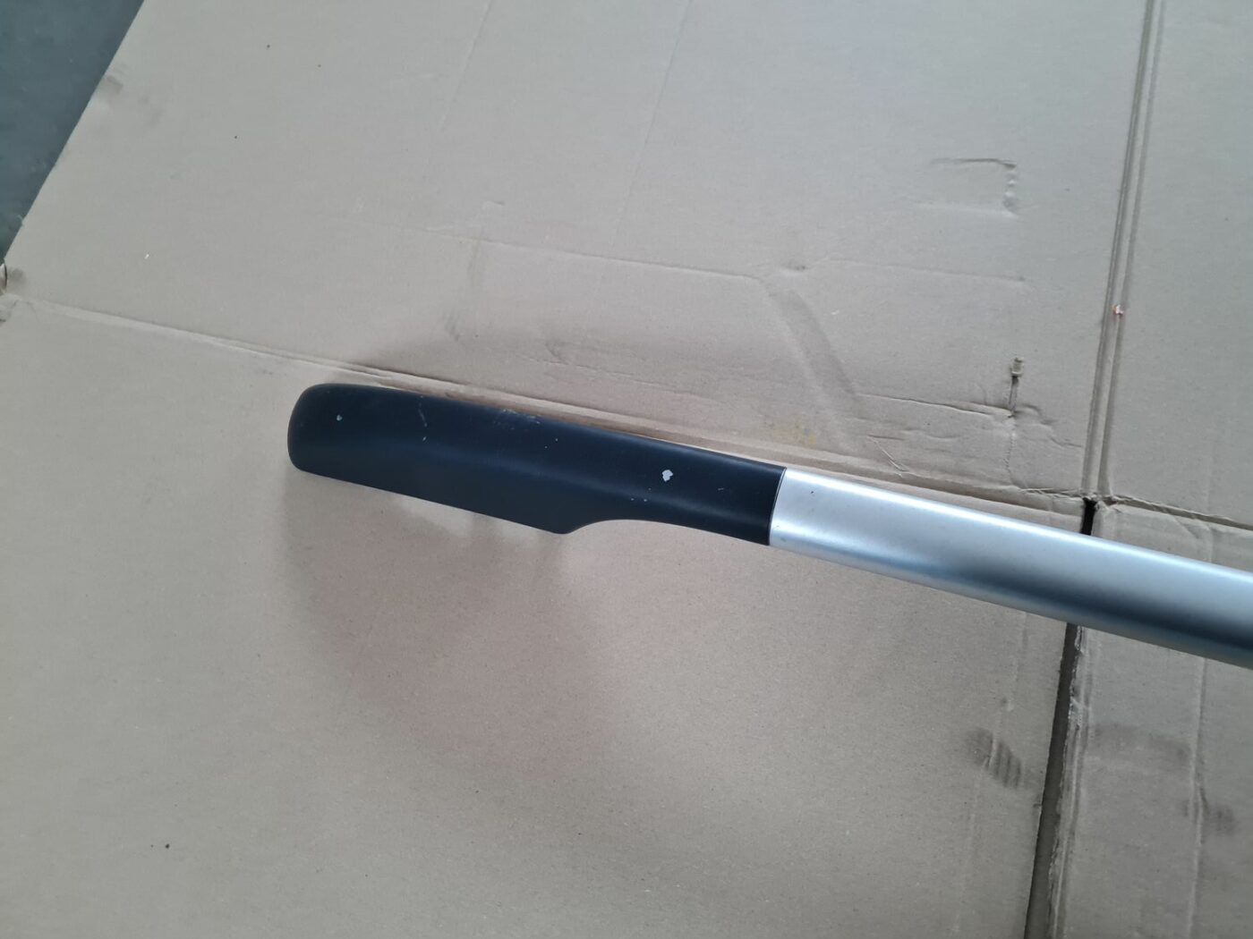 Jumta reliņi priekš PEUGEOT 307 2003 2 Jumta reliņi priekš PEUGEOT 307 2003