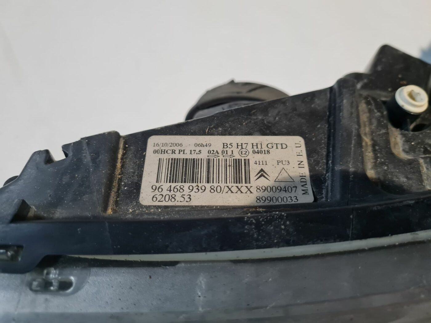 Priekšējais kreisais lukturis priekš CITROEN C4 2006-2 7 Priekšējais kreisais lukturis priekš CITROEN C4 2006-2