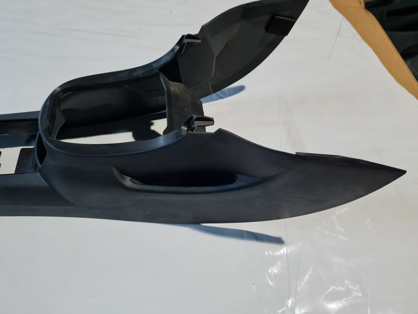 Centrālās konsoles apdares lielākā daļa priekš CITROEN C4 2006-2