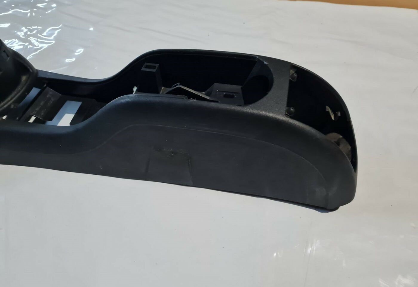 Centrālās konsoles apdares lielākā daļa priekš CITROEN C4 2006-2