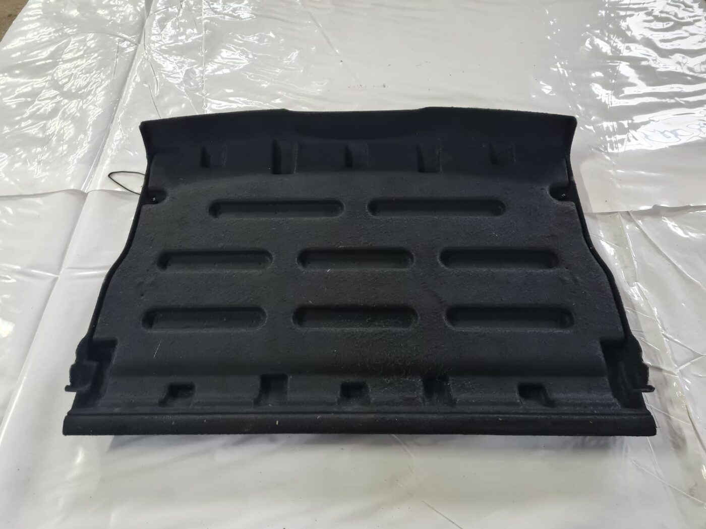 Bagāžnieka nodalījuma plaukts priekš CITROEN C4 2006-2