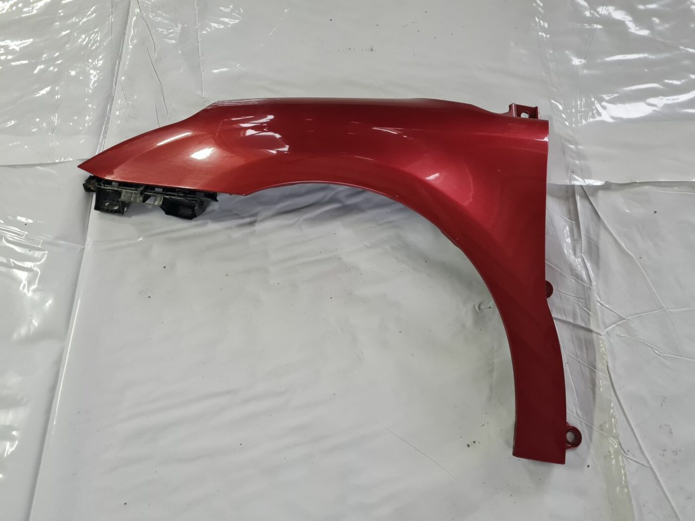 Priekšējais kreisais spārns priekš CITROEN C4 2006-2 1 Priekšējais kreisais spārns priekš CITROEN C4 2006-2