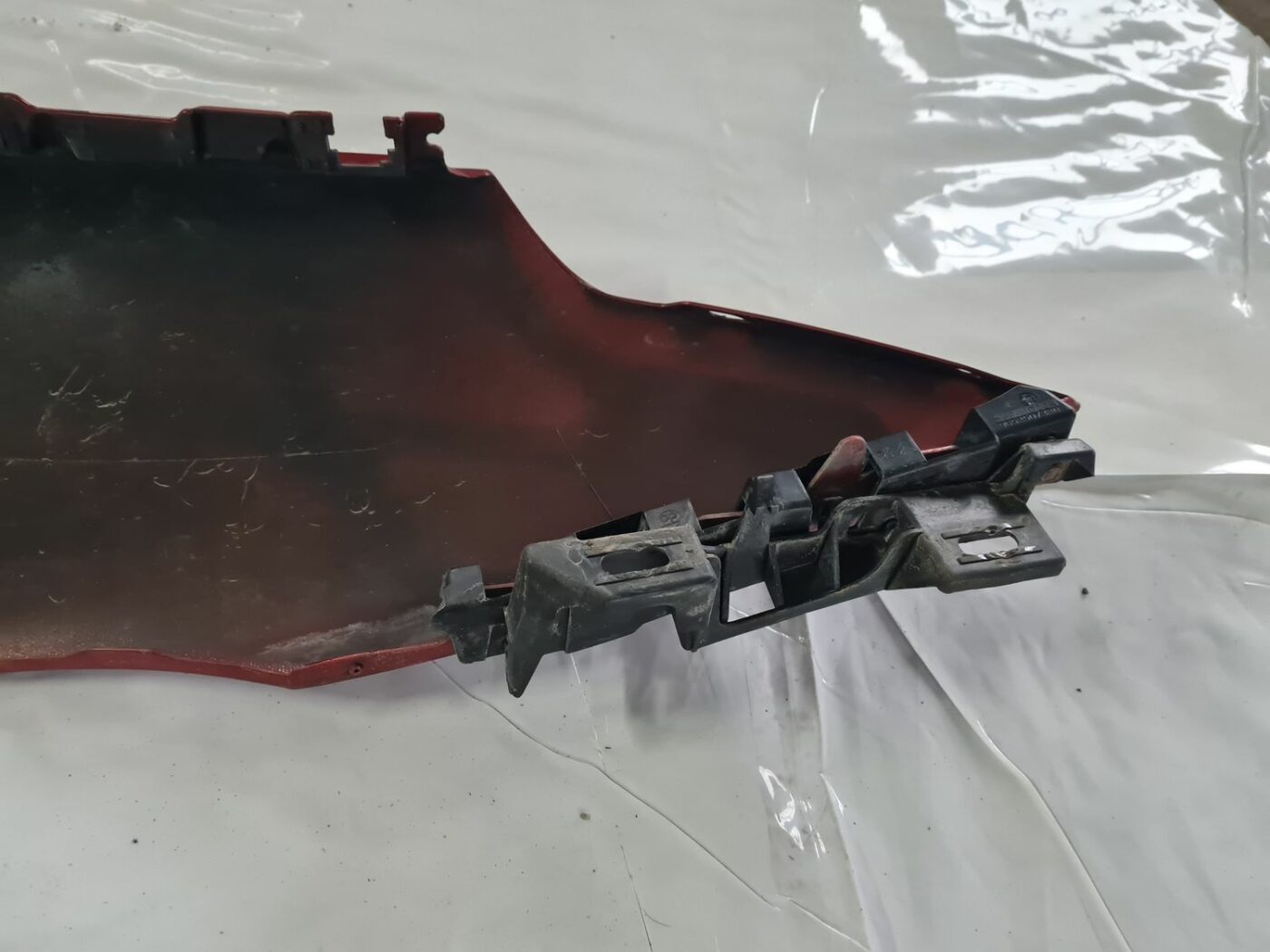 Priekšējais kreisais spārns priekš CITROEN C4 2006-2 3 Priekšējais kreisais spārns priekš CITROEN C4 2006-2