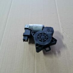 Elektrisko stiklu motors priekš MAZDA 3 2007