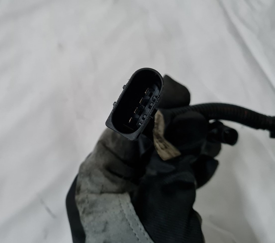 Kvēlsveču vadi priekš MAZDA 3 2007 6 Kvēlsveču vadi priekš MAZDA 3 2007