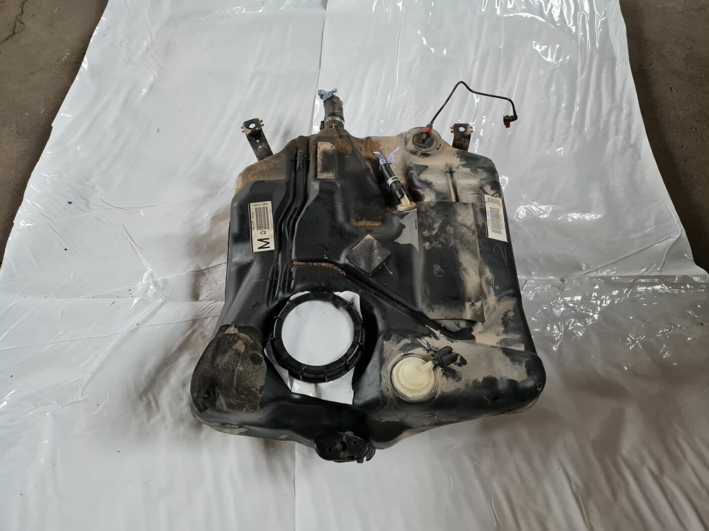 Degvielas tvertne priekš MAZDA 3 2007 1 Degvielas tvertne priekš MAZDA 3 2007