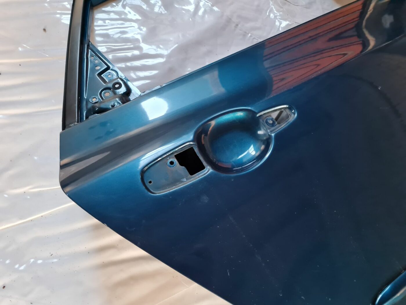 Aizmugurējās labās durvis priekš MAZDA 3 2007