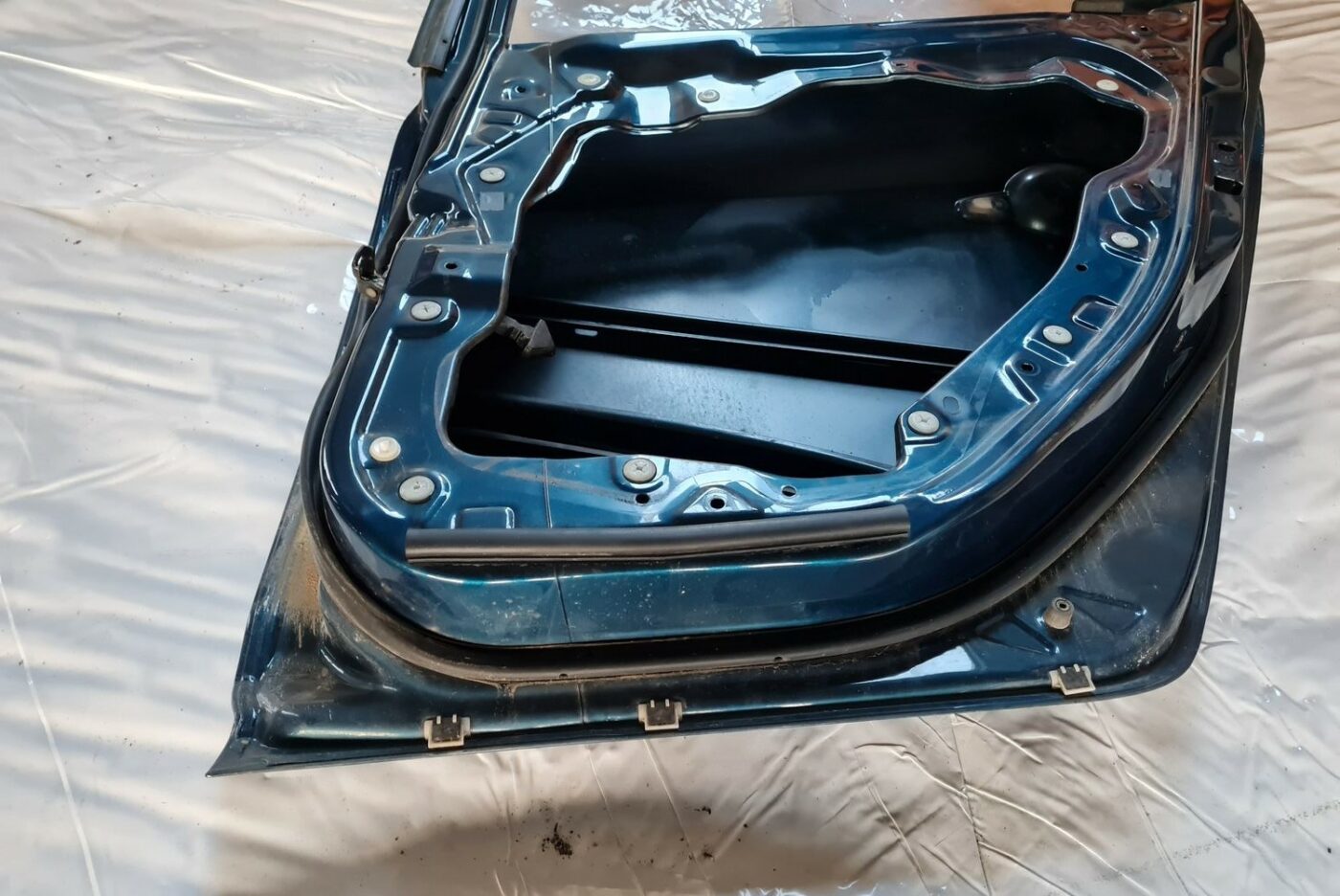 Aizmugurējās labās durvis priekš MAZDA 3 2007