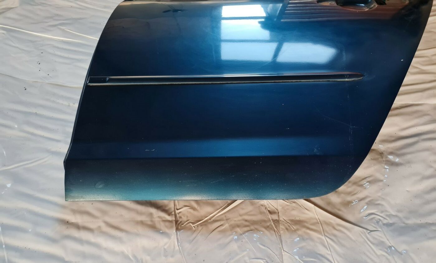 Aizmugurējās kreisās durvis priekš MAZDA 3 2007 2 Aizmugurējās kreisās durvis priekš MAZDA 3 2007