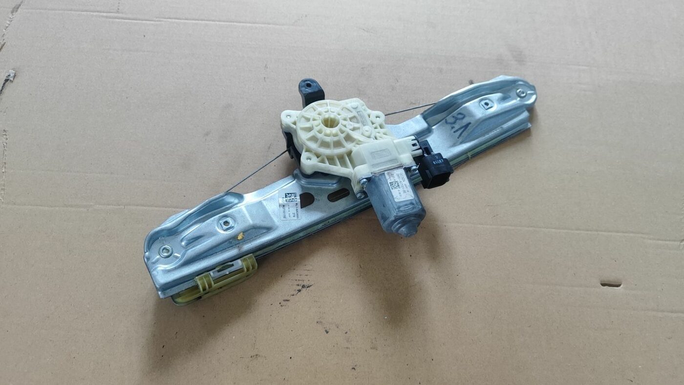 Stikla pacelšanas mehānisms aizmugurējais kreisais priekš FORD FOCUS 2016 UNIVERSAL 1 Stikla pacelšanas mehānisms aizmugurējais kreisais priekš FORD FOCUS 2016 UNIVERSAL