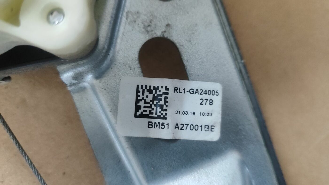 Stikla pacelšanas mehānisms aizmugurējais kreisais priekš FORD FOCUS 2016 UNIVERSAL 7 Stikla pacelšanas mehānisms aizmugurējais kreisais priekš FORD FOCUS 2016 UNIVERSAL