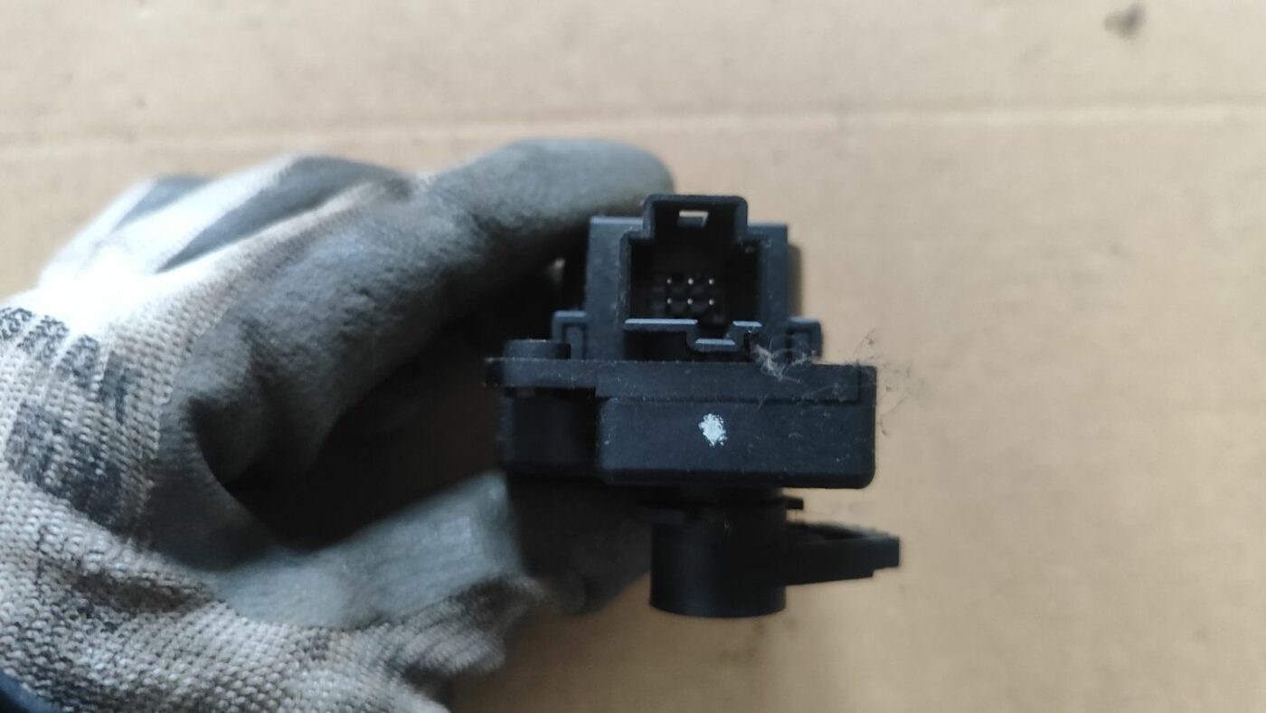 Apsildes sistēmas aktuators priekš FORD FOCUS 2016 UNIVERSAL