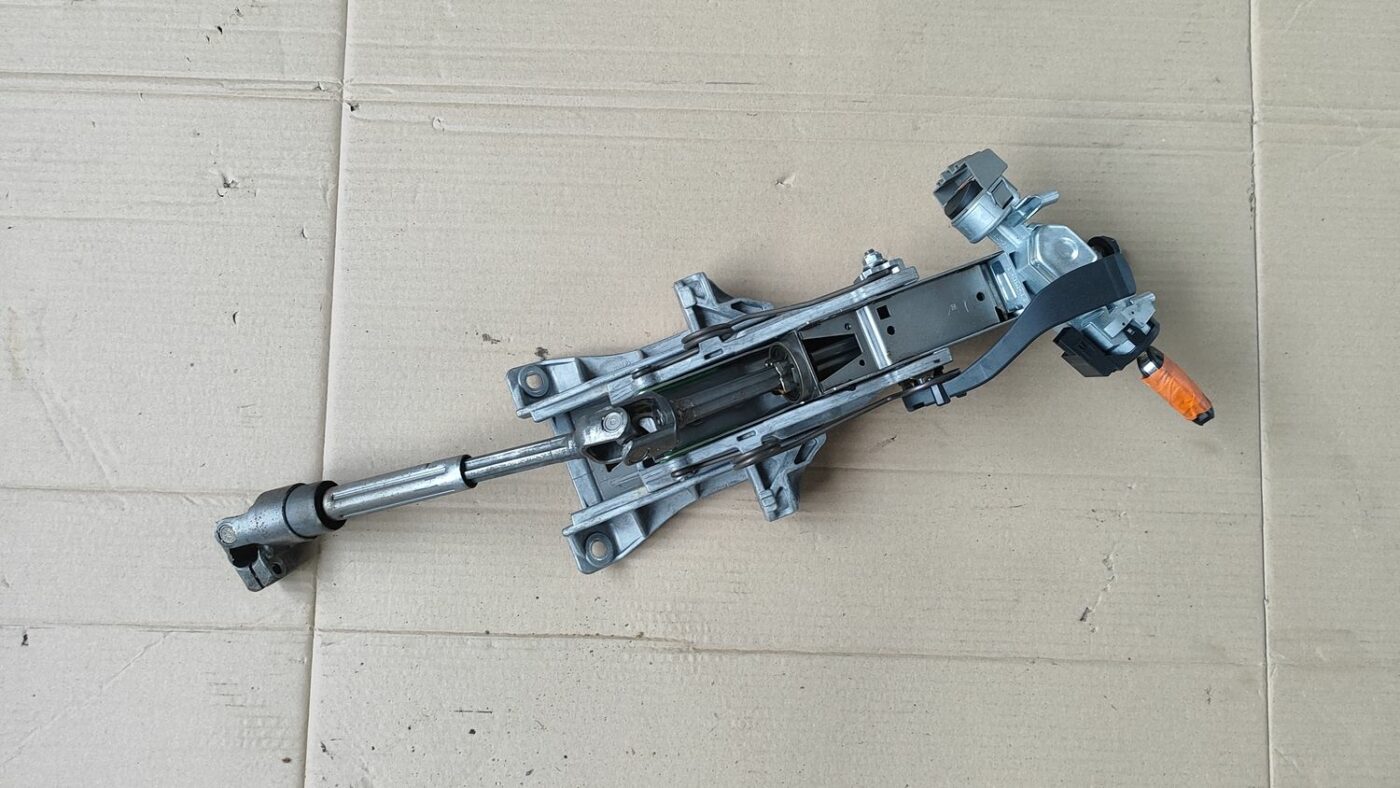 Stūres statne priekš FORD FOCUS 2016 UNIVERSAL 2 Stūres statne priekš FORD FOCUS 2016 UNIVERSAL