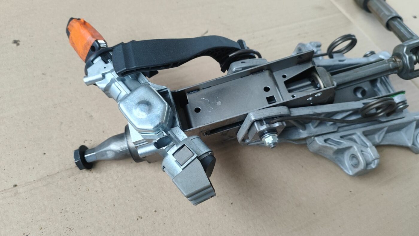 Stūres statne priekš FORD FOCUS 2016 UNIVERSAL 5 Stūres statne priekš FORD FOCUS 2016 UNIVERSAL