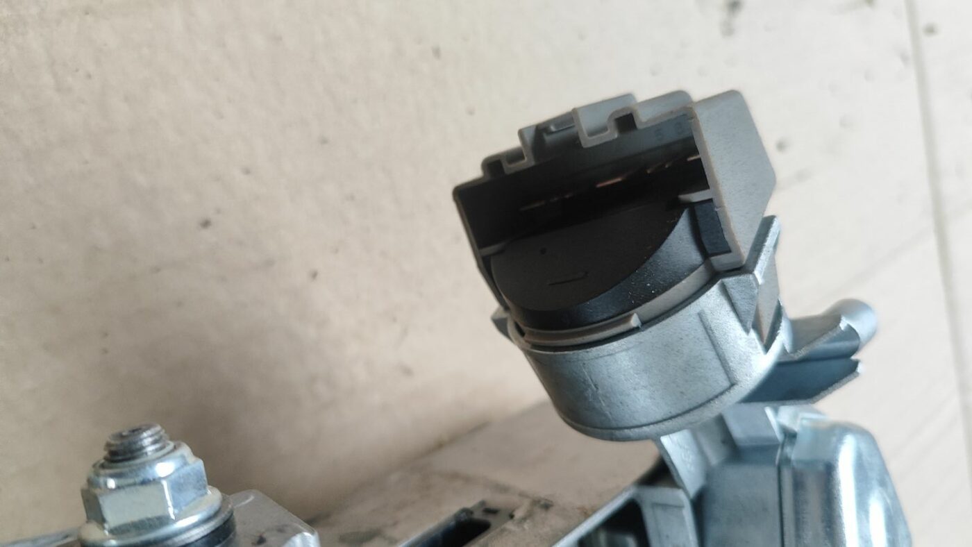 Stūres statne priekš FORD FOCUS 2016 UNIVERSAL 4 Stūres statne priekš FORD FOCUS 2016 UNIVERSAL