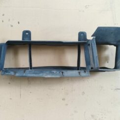 Ieplūdes gaisa deflektors/Difuzors priekš FORD FOCUS 2016 UNIVERSAL