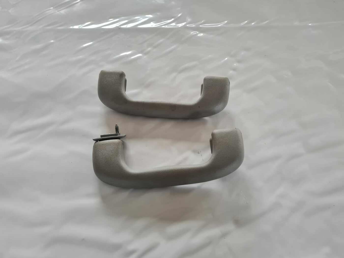 Salona rokturis griestos priekš OPEL VECTRA C 2006 1 Salona rokturis griestos priekš OPEL VECTRA C 2006