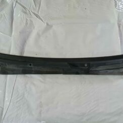 Vējstikla uzlikas (deflektora) režģis priekš OPEL VECTRA C 2006