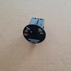 Drošības spilvena izslēgšanas slēdzis priekš OPEL ASTRA J 2013