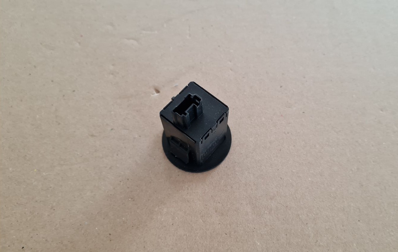 Drošības spilvena izslēgšanas slēdzis priekš OPEL ASTRA J 2013 2 Drošības spilvena izslēgšanas slēdzis priekš OPEL ASTRA J 2013