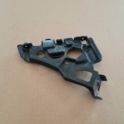 Priekšējā spārna un bufera stiprinājums priekš OPEL ASTRA J 2013