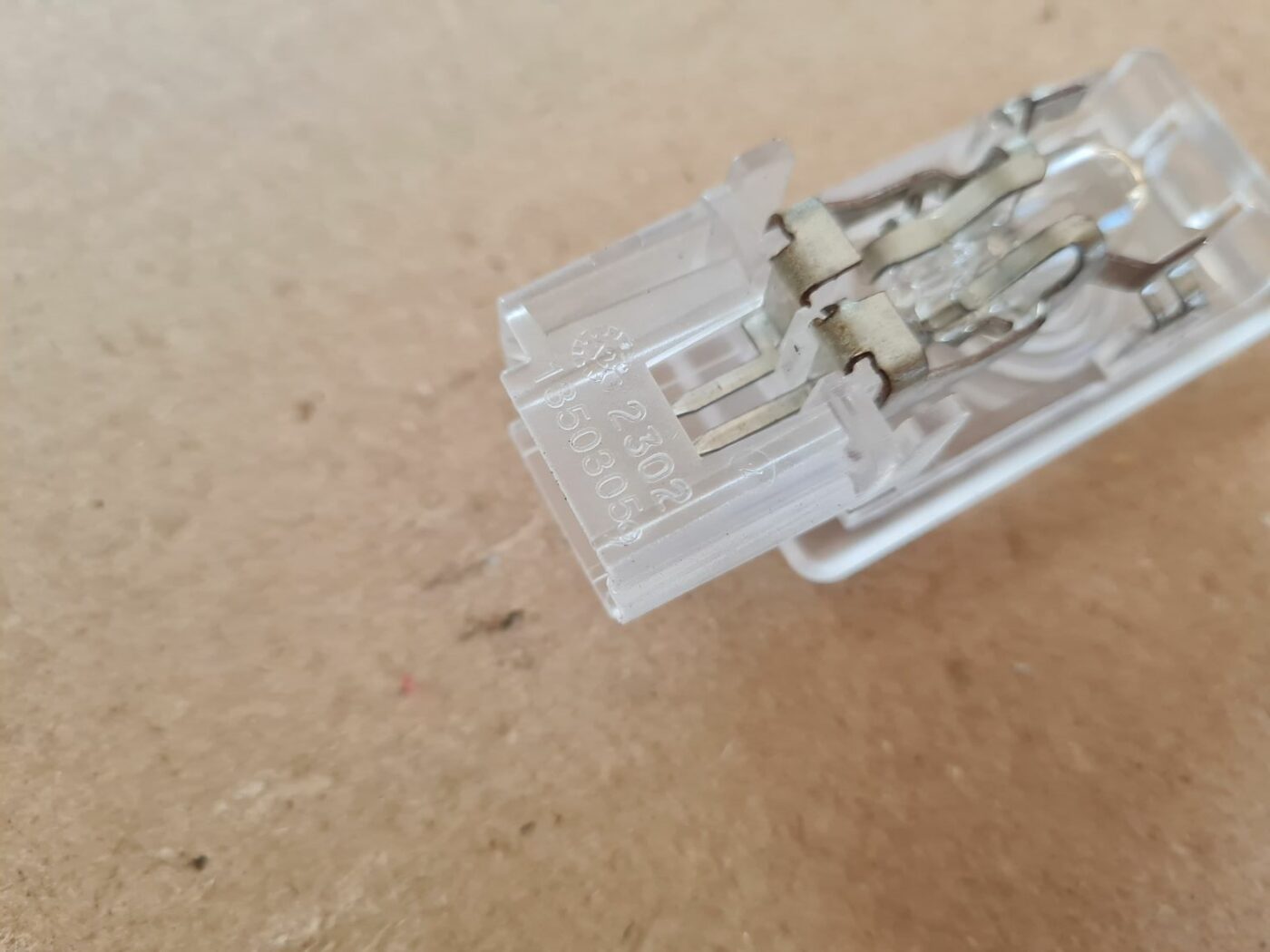 Apgaismojums bagažnieka nodalījuma priekš OPEL ASTRA J 2013