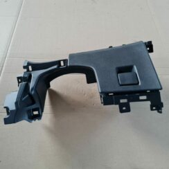 Mērinstrumentu paneļa apdare (zem stūres) priekš OPEL ASTRA J 2013