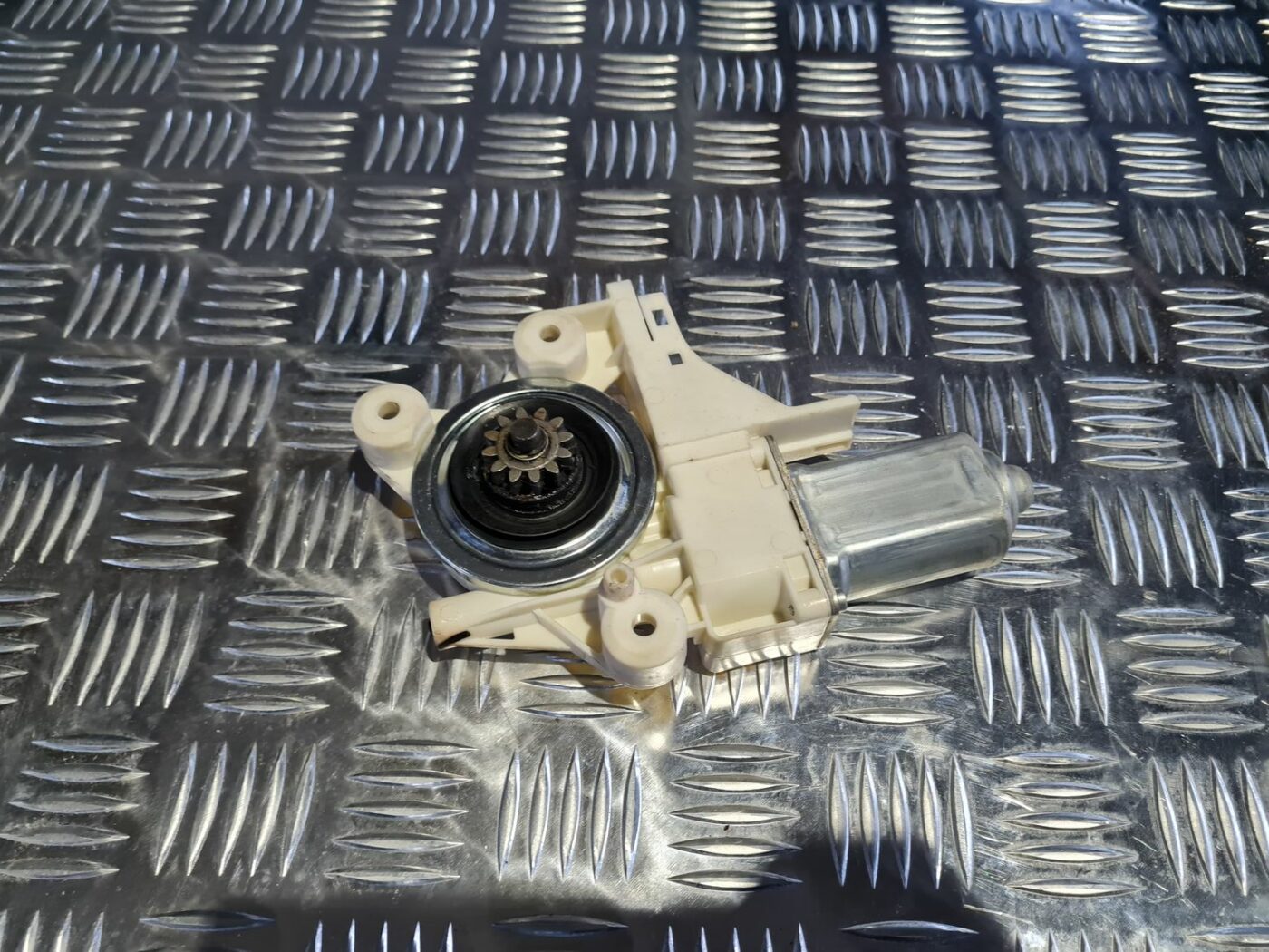 Elektrisko stiklu motors priekš FORD FOCUS C-MAX 2004