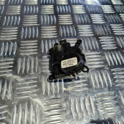 Apsildes sistēmas aktuators priekš FORD FOCUS C-MAX 2004