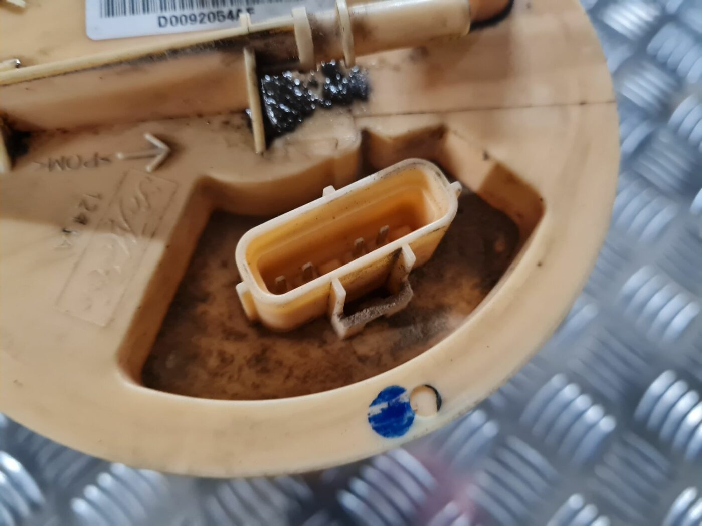 Degvielas tvertnes sūknis priekš FORD FOCUS C-MAX 2004