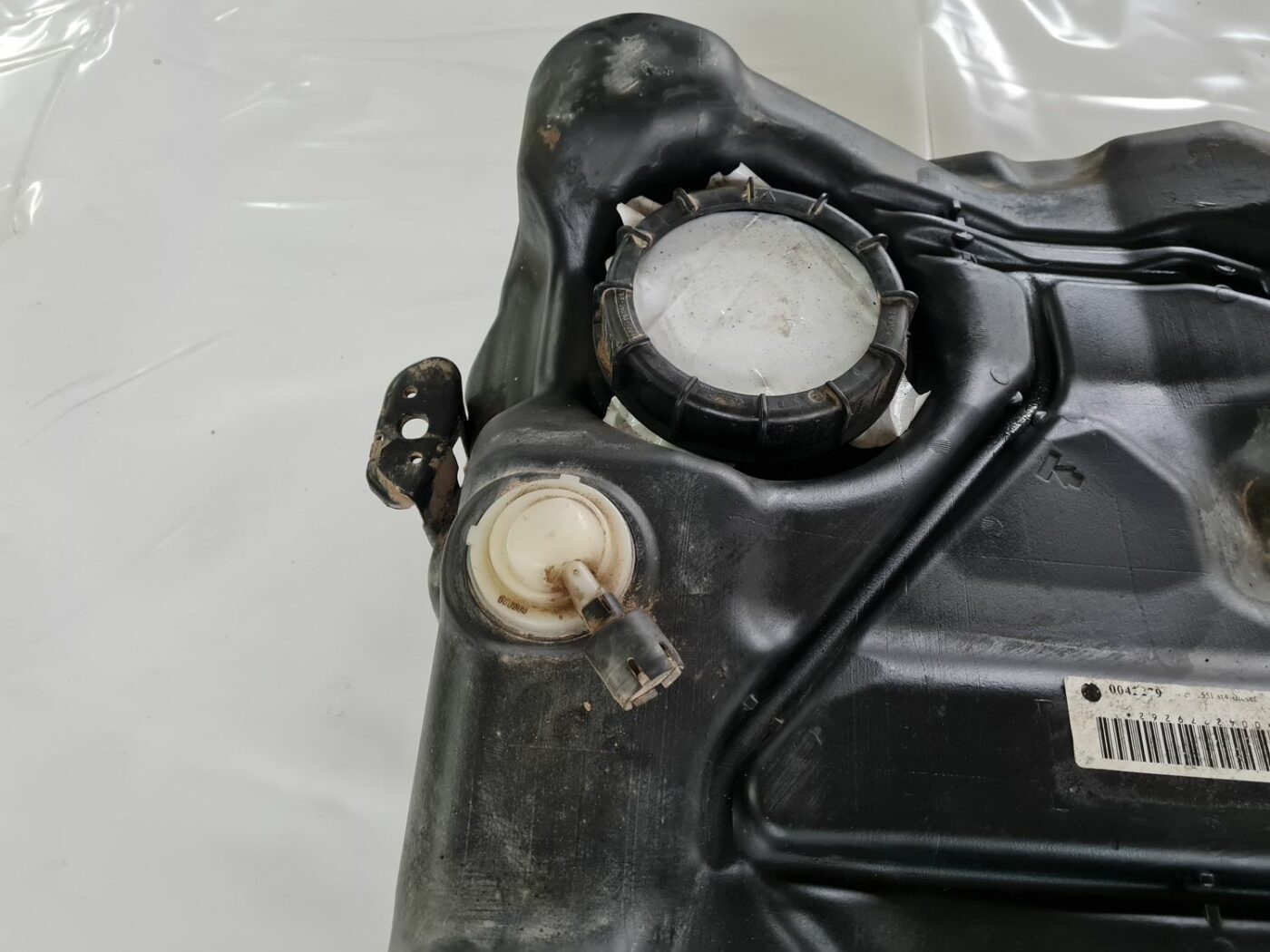 Degvielas tvertne priekš FORD FOCUS C-MAX 2004 2 Degvielas tvertne priekš FORD FOCUS C-MAX 2004