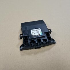 Priekšējo kreiso durvju vadības bloks priekš MERCEDES BENZ ML320 2006 SILVER