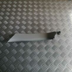 Bagāžnieka vāka apdare priekš TOYOTA AVENSIS 2007