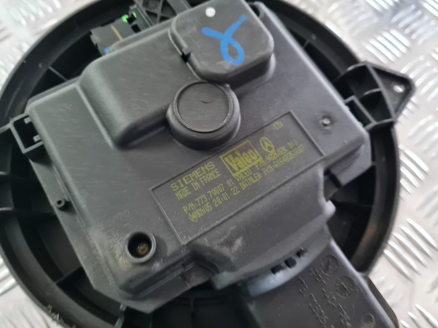 Salona ventilators priekš MERCEDES BENZ ML320 2006 SILVER