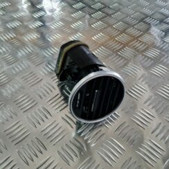 Mērinstrumentu paneļa gaisa vads, pa labi priekš MERCEDES BENZ ML320 2006 SILVER