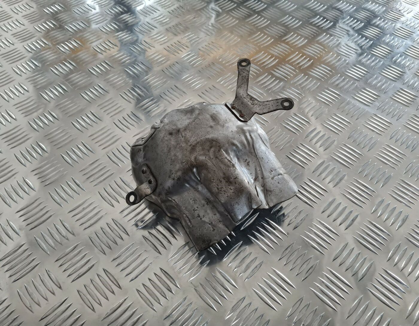 Karstuma aizsargs (mazs) priekš MERCEDES BENZ ML320 2006 SILVER