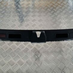 Bagāžnieka vāka apdare priekš MERCEDES BENZ ML320 2006 SILVER