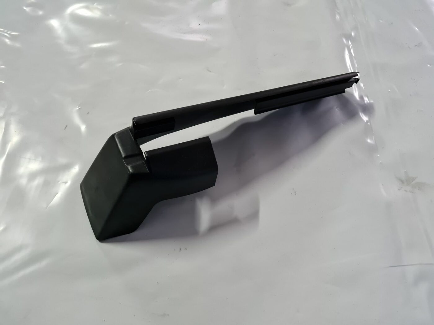 Priekšējā labā sēdekļa sliežu apdare priekš MERCEDES BENZ ML320 2006 SILVER