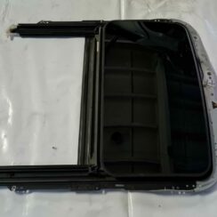 Lūka priekš MERCEDES BENZ ML320 2006 SILVER