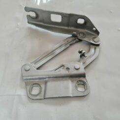 Pārsega eņģe, pa labi priekš MERCEDES BENZ ML320 2006 SILVER