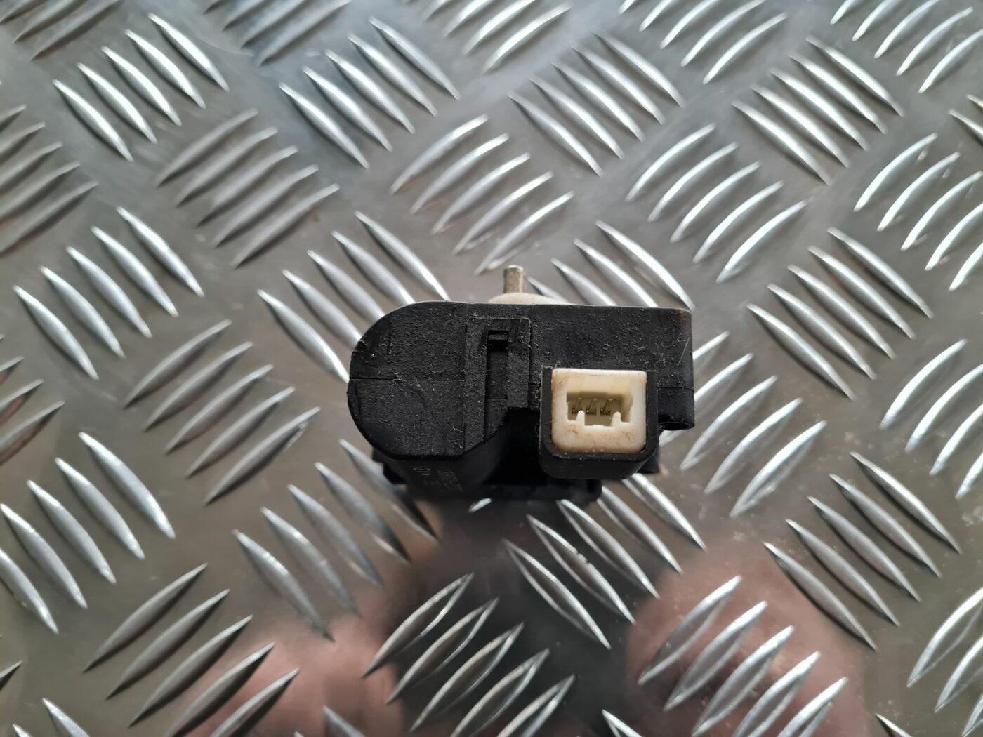 Apsildes sistēmas aktuators priekš TOYOTA COROLLA VERSO 2003