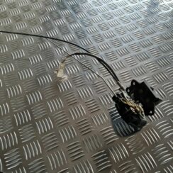 Bagāžnieka vāka slēdzene priekš TOYOTA COROLLA VERSO 2003