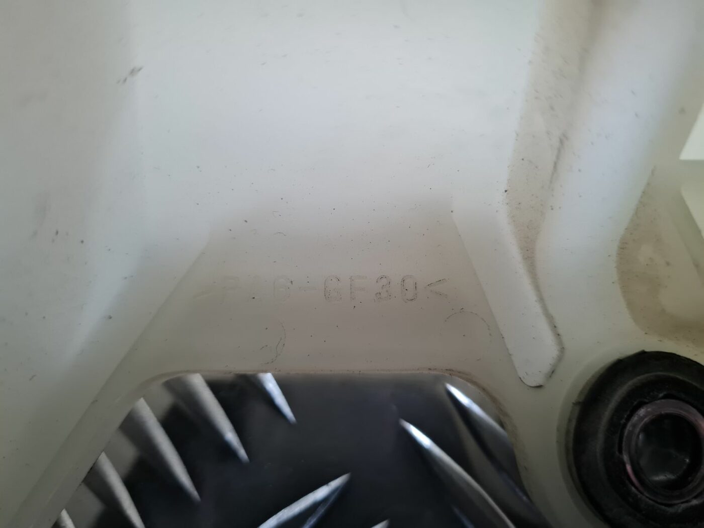 Ātrumu pārslēgšanas slēdzis priekš TOYOTA COROLLA VERSO 2003