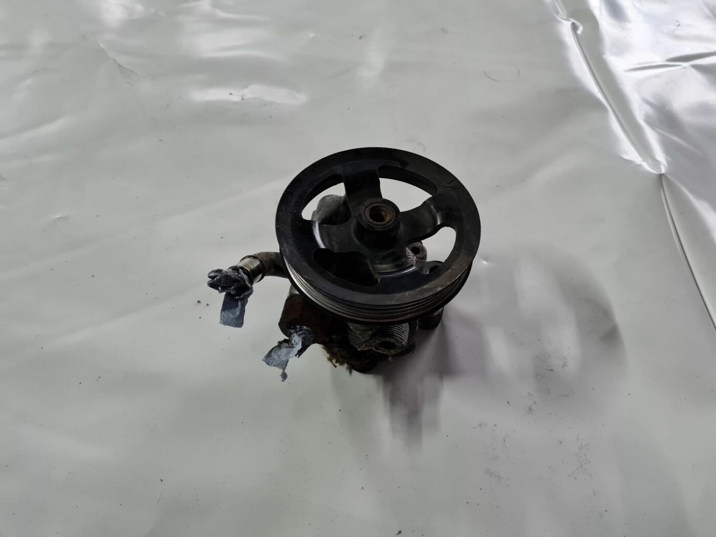 Hidrauliskais pastiprinātājs priekš TOYOTA COROLLA VERSO 2003 1 Hidrauliskais pastiprinātājs priekš TOYOTA COROLLA VERSO 2003