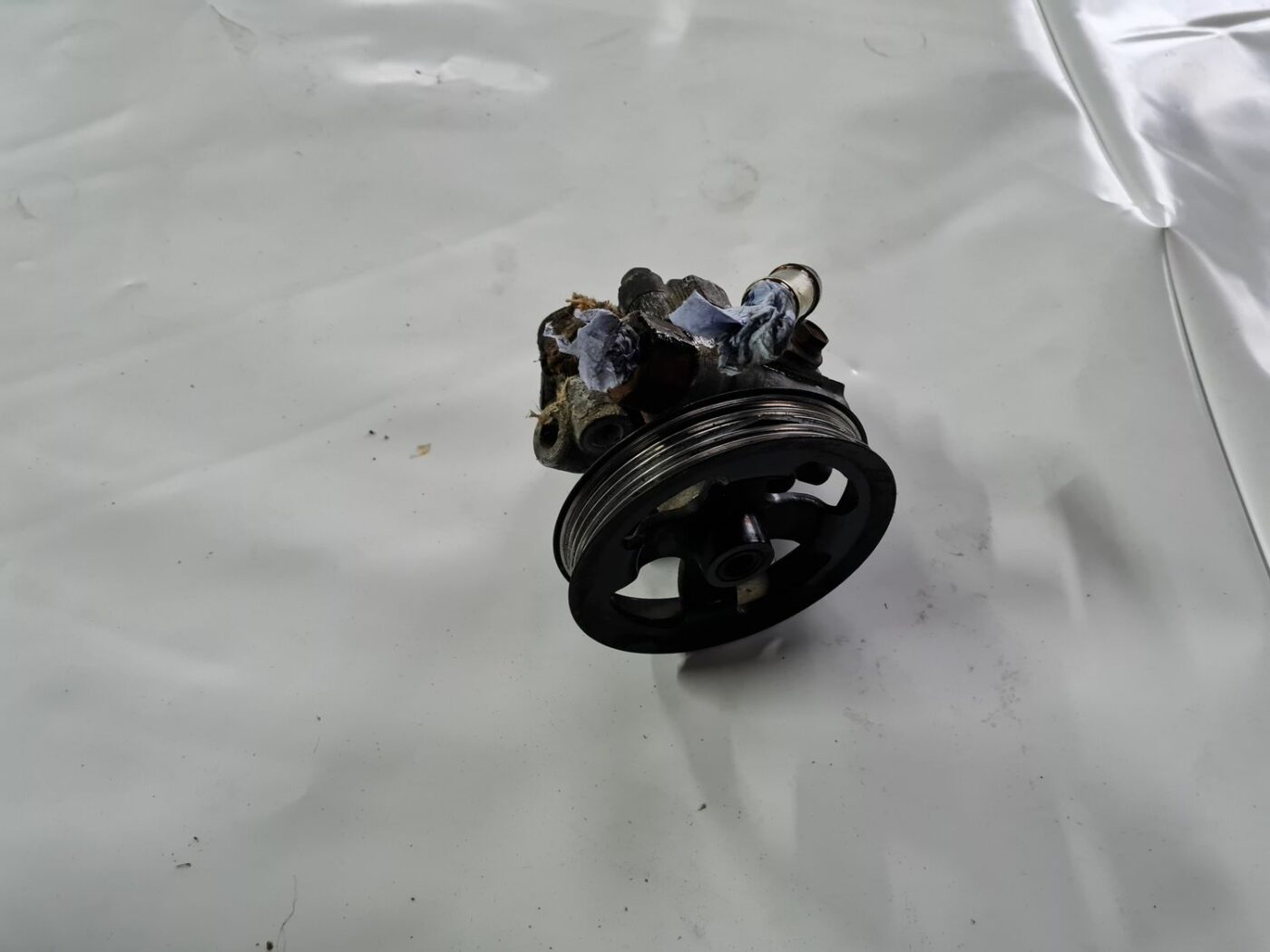 Hidrauliskais pastiprinātājs priekš TOYOTA COROLLA VERSO 2003 2 Hidrauliskais pastiprinātājs priekš TOYOTA COROLLA VERSO 2003